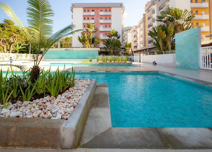 , AR, Varanda Gourmet, Piscinas e 300mt Praia